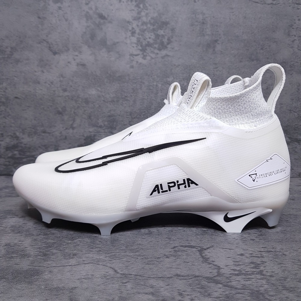NIKE Alpha Menace Elite 3 Football Cleats Mens Size 12.5 White Black DM1792-109